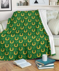 Horseshoes Pattern Print Design 05 Premium Blanket