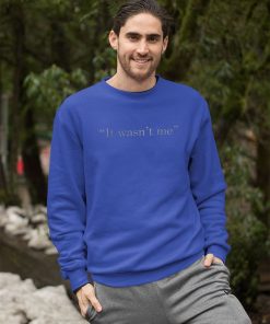 IT WASN?T ME Simple Letter Graphic Shirt