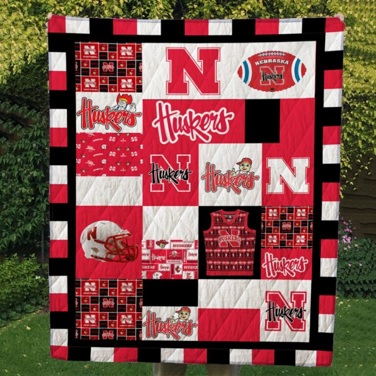 Nebraska Cornhuskers Quilt Blanket