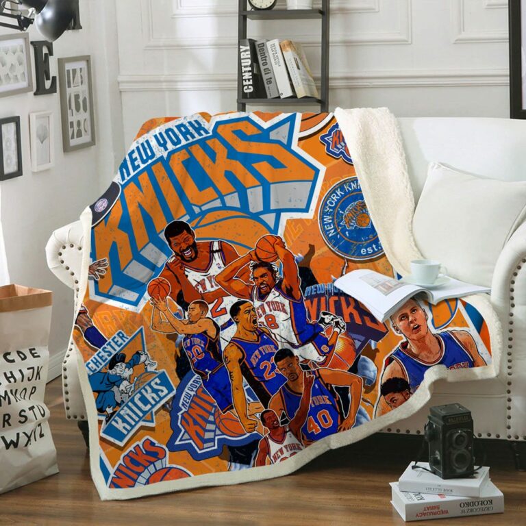 New York Knicks Quilt & Fleece Blanket