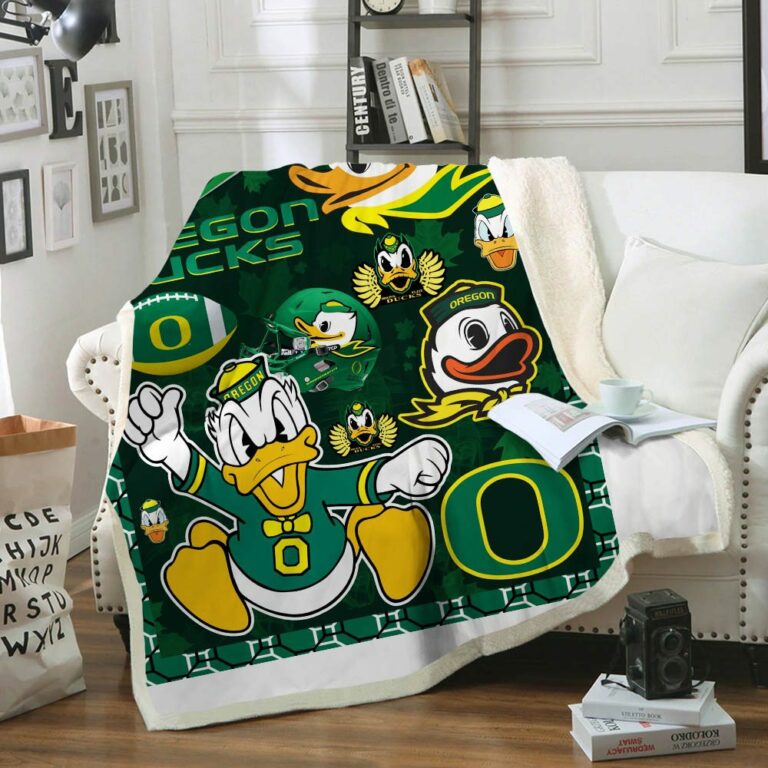 Oregon Ducks Quilt & Fleece Blanket