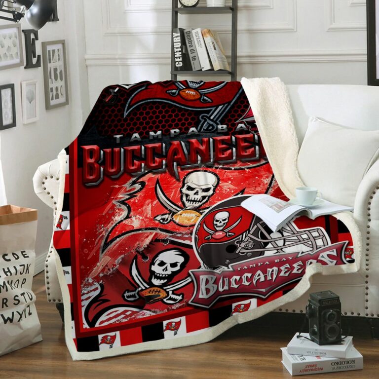 Tampa Bay Buccaneers Quilt & Fleece Blanket