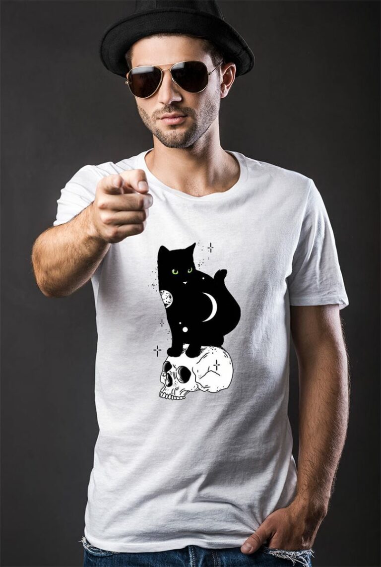 The Black Cat on the Skull Halloween Graphic Shirt