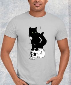 the black cat on the skull halloween graphic shirt 4 VF3Re