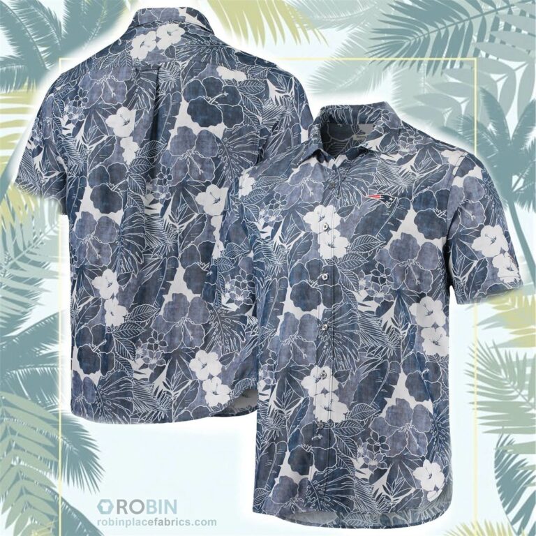 New England Patriots Tommy Bahama Coconut Point Playa Floral Button-Up Shirt