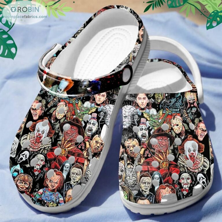 Just A Girl Who Loves Horror Movies Halloween Crocs Classic Clogs Shoes CR0054