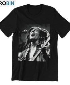 Bob Marley Poster Shirt, Bob Marley Graphic Art Short Sleeve Sweatshirt Bob Marley Poster Shirt, Bob Marley Graphic Art Short Sleeve Sweatshirt