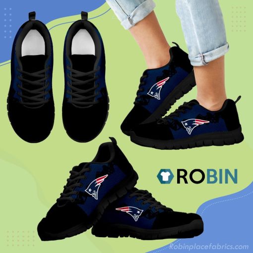 Doodle Line Amazing New England Patriots Breathable Running Shoes