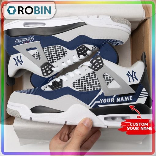 New York Yankees Personalized Air Jordan 4 Sneaker