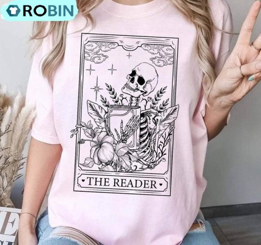 The Reader Tarot Card Skeleton Shirt, Skeleton Reading Unisex Hoodie Sweatshirt
