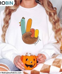 Unique Peace Sign Turkey Shirt, Retro Thanksgiving Unisex Hoodie Long Sleeve