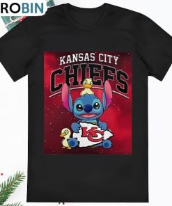 Disney Stitch And Ducks Hug Kansas City Chiefs Shirt