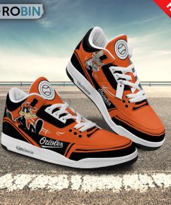 baltimore-orioles-bugs-bunny-jordan-3-sneakers-3