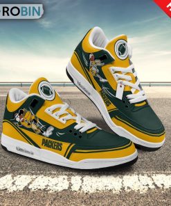 green-bay-packers-bugs-bunny-jordan-3-sneakers-3