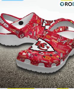 kansas-city-chiefs-nfl-christmas-3d-printed-classic-crocs-shoes-3