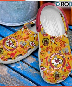kansas-city-chiefs-nfl-classic-crocs-shoes-3
