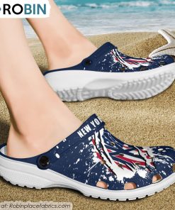 New York Yankees American Flag Pattern Printed Crocs Shoes, New York Yankees Shoes