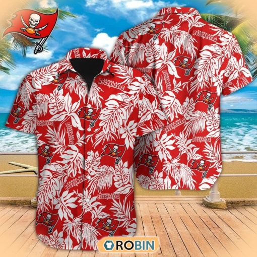 Tropical Leafs NFL Tampa Bay Buccaneers Hawaiian Design Button Shirt