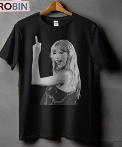 Swift Finger Heavy Cotton Shirt, Taylor Swift Concert Unisex Hoodie Short Sleeve