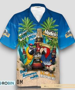 Parrot Modelo Negra Hawaiian Shirt Parrot Modelo Negra Hawaiian Shirt