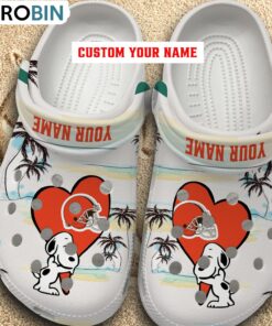 Snoppy Hug NFL Cleveland Browns Crocs Shoes