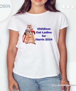 Childless Cat Ladies For Harris 2024 Meme Shirt