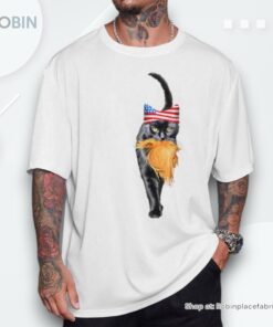 Childless Cat Lady With Trump Hair Vote Kamala 2024 Unisex Shirt