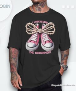 I Understand The Assignment Shoes & Pearl Kamala Harris Unisex Shirt