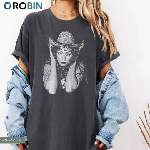 New Rare Chappell Roan Shirt, Awesome Concert Festival Long Sleeve Sweater