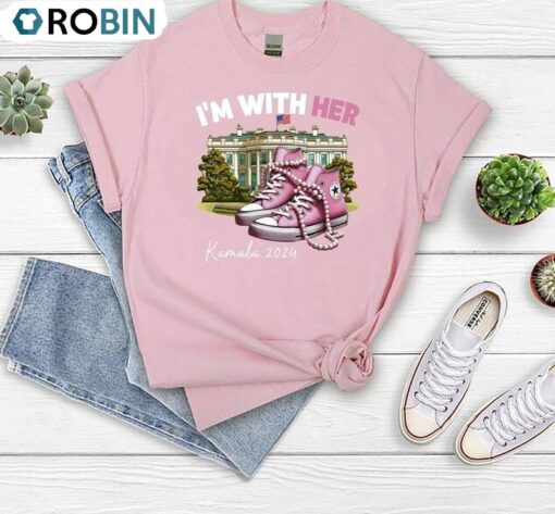 Sneakers And PearlsI’m With Her Kamala Shirt, 2024 Voter Hoodie Tank Top