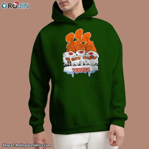 Christmas Gnomes Hold Clemson Tigers Unisex Shirt