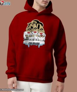 Christmas Gnomes Hold Colorado Buffaloes Unisex Shirt