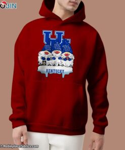 Christmas Gnomes Hold Kentucky Wildcats Unisex Shirt