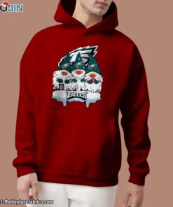 Christmas Gnomes Hold NFL Philadelphia Eagles Unisex Shirt