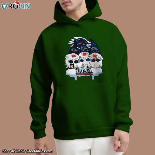 Christmas Gnomes Hold UTSA Roadrunners Unisex Shirt