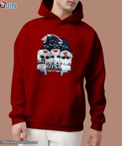 Christmas Gnomes Hold UTSA Roadrunners Unisex Shirt Christmas Gnomes Hold UTSA Roadrunners Unisex Shirt