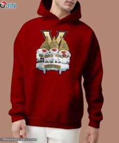 Christmas Gnomes Hold Vanderbilt Commodores Unisex Shirt