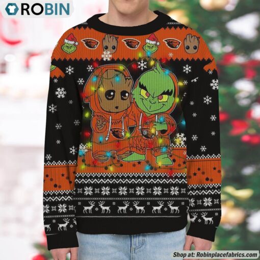 NCAA Oregon State Beavers Baby Groot And Grinch Best Friends Ugly Christmas Sweatshirt & Sweater