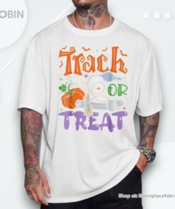 Respiratory Therapist Trach Or Treat Icu Rn Halloween Nurse Shirt
