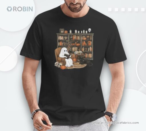 Retro Ghost Reading Books Librarian Ghost Halloween Shirt