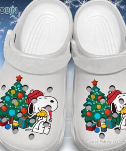 Breathable Snoopy   Charlie Brown Christmas 3D Printed Crocs Shoes