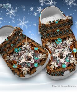 Wolf with Native American Pattern 3D Printed Crocs Clogs Shoes Wolf with Native American Pattern 3D Printed Crocs Clogs Shoes