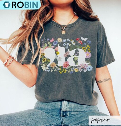Botanical Comma La TShirt, Patriotic Cottagecore Shirt