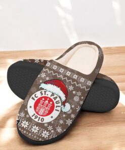 FC St. Pauli Football Team In House Slippers