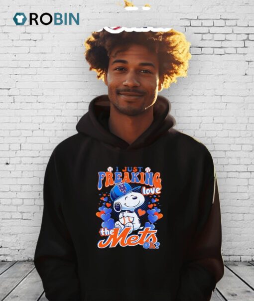 Snoopy I Just Freaking Love The Mets Ok Shirt