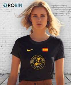Carlos Alcaraz Champions Rolan Garros 2025 Nike Logo Shirt