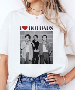 Love Hot Dads Jonas Brothers Shirt