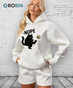 Black Cat No Kings In America Funny Political Meme Shirts