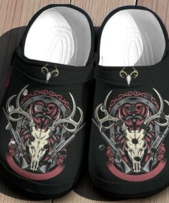 “The Trophy Room” – Deer Skull & Rifle Crest Black Crocs