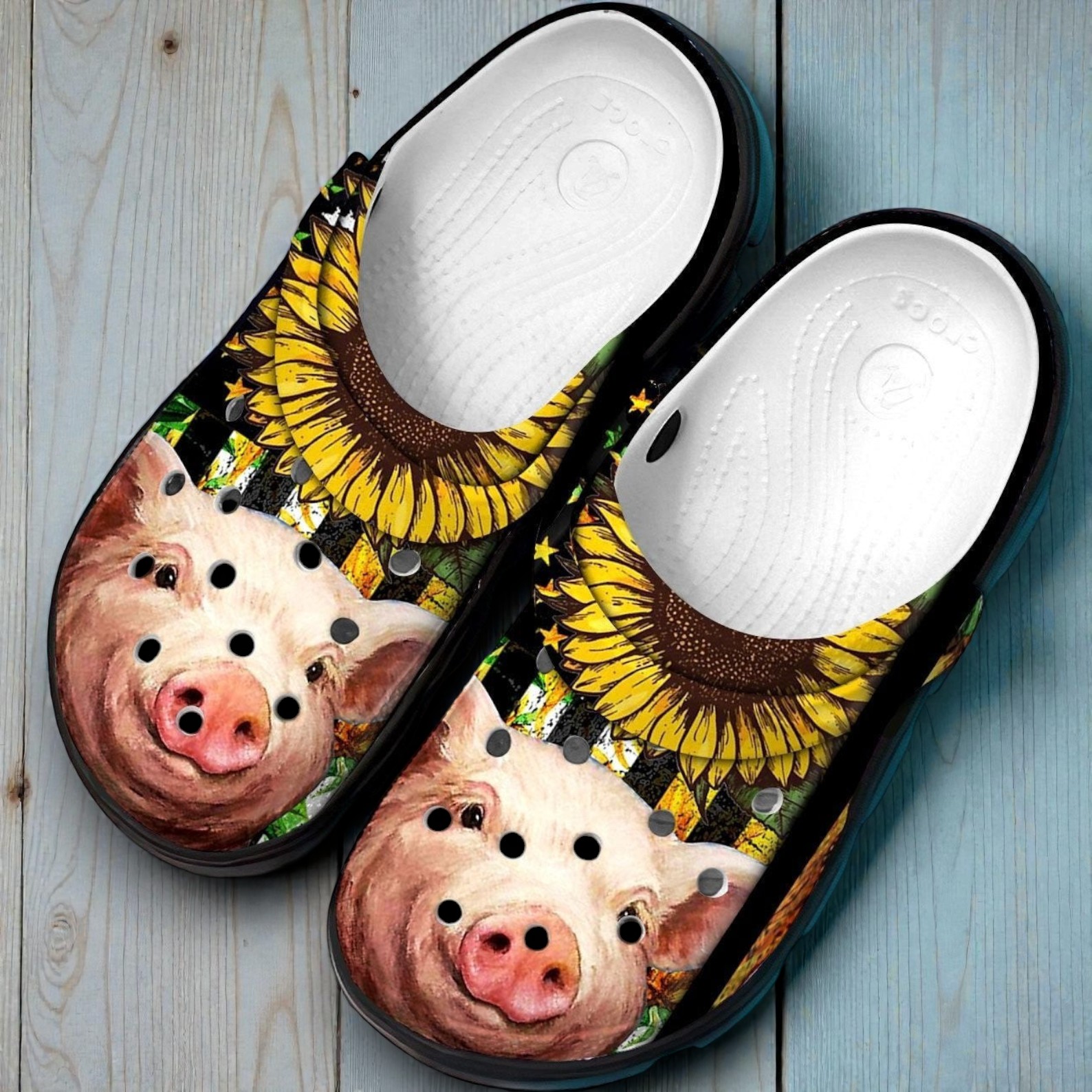 “Sunny Barnyard” – Sunflower & Pig Portrait Crocs “Sunny Barnyard” – Sunflower & Pig Portrait Crocs